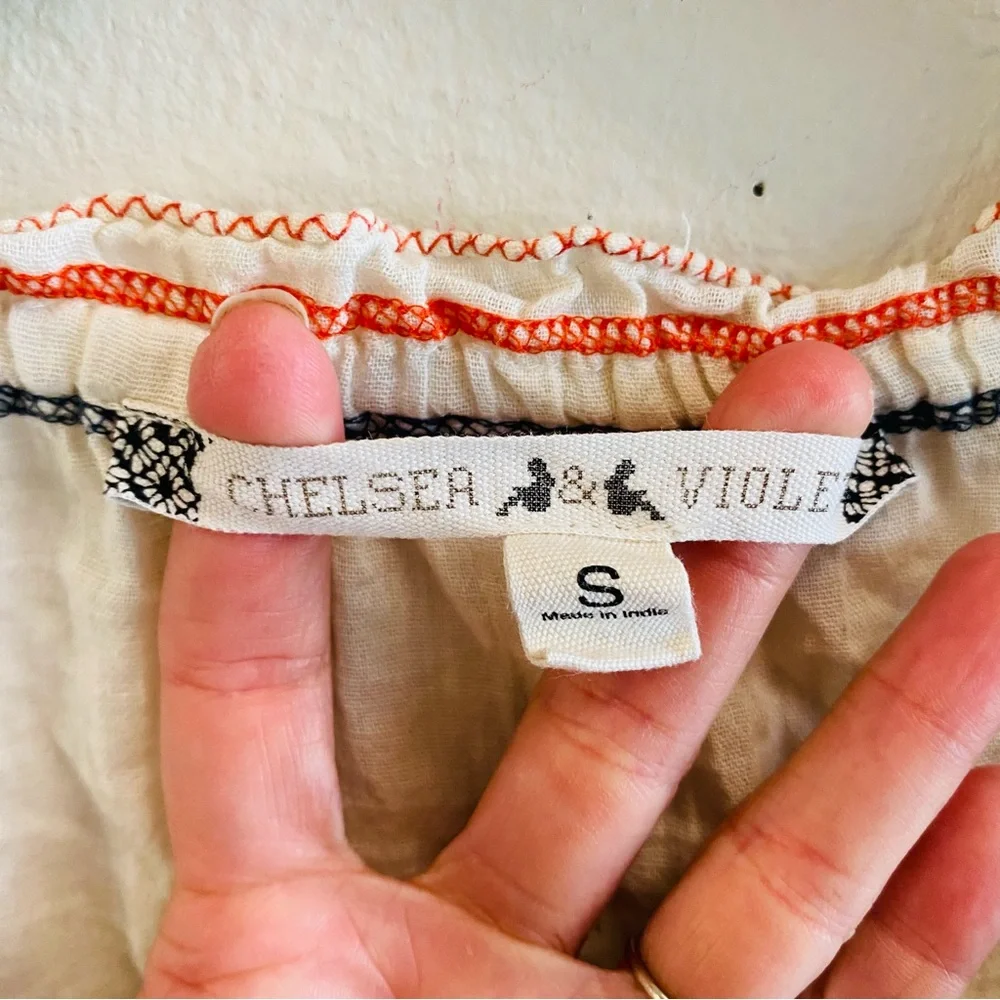 Chelsea & Violet Floral Bohemian Smocked Embroidered Cropped Blouse Tassels Sz S - Picture 7 of 9